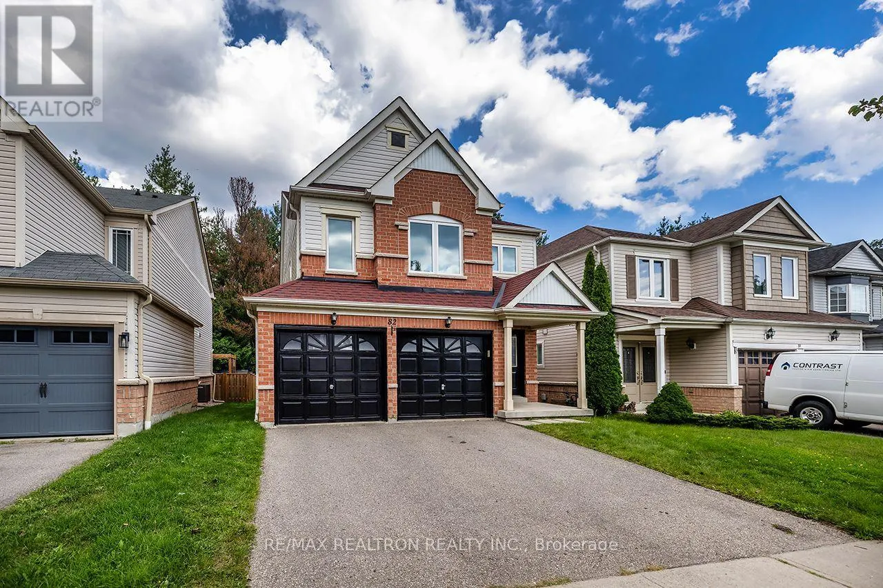 82 BEACHGROVE CRESCENT
