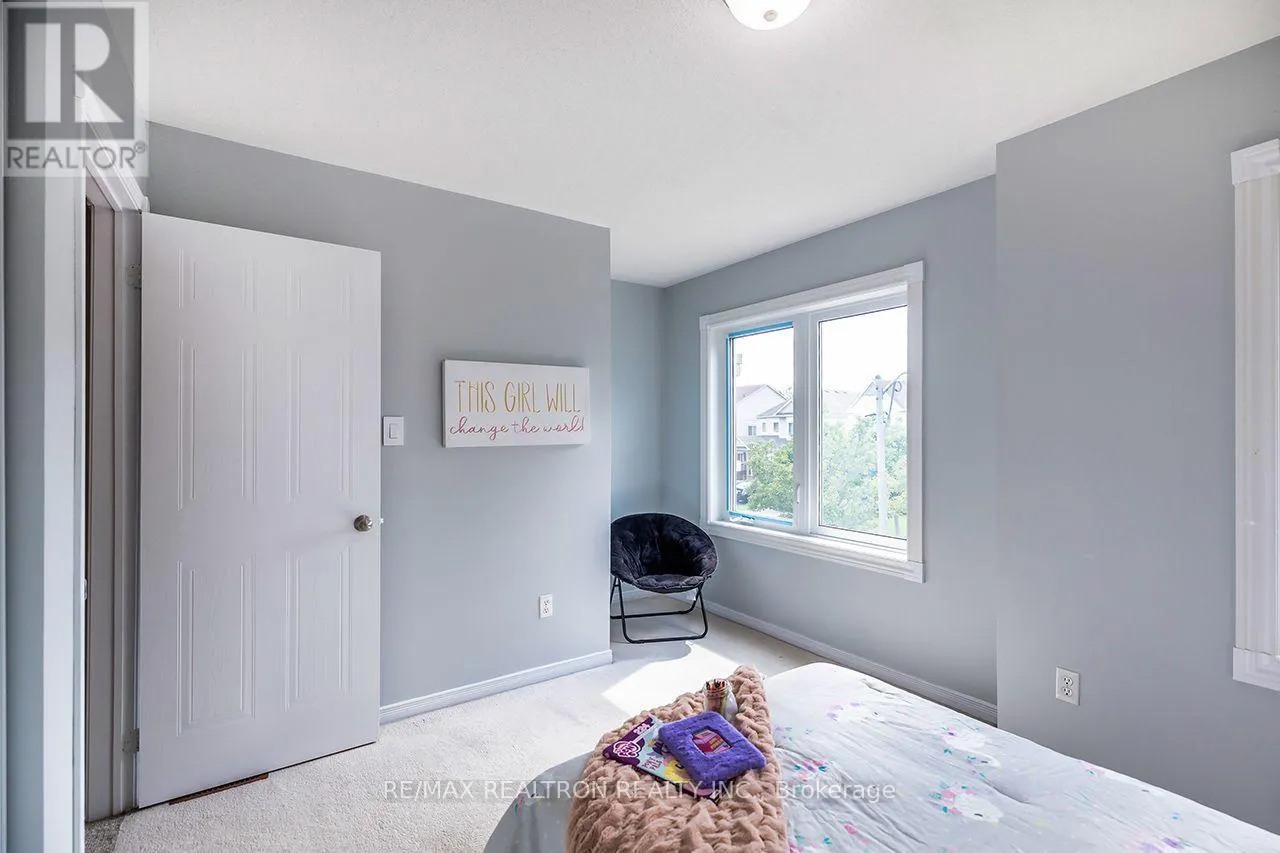 82 BEACHGROVE CRESCENT