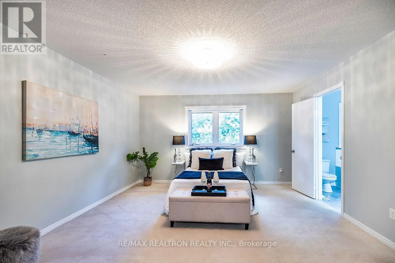 82 BEACHGROVE CRESCENT