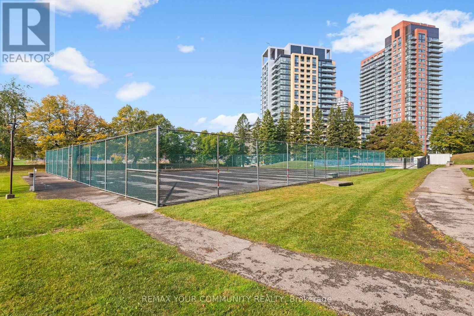308 - 44 FALBY COURT