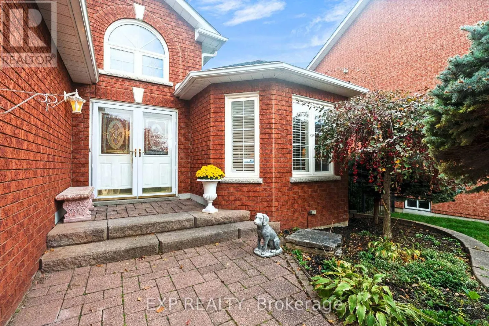 44 FINNEGAN PLACE