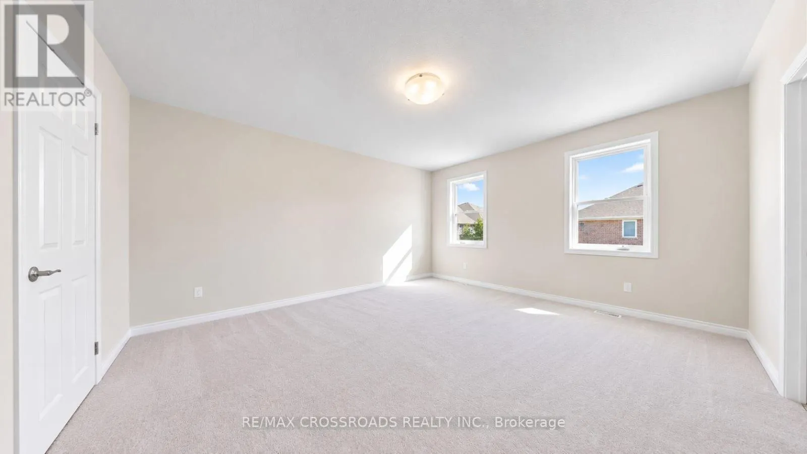 1754 HAYDEN LANE