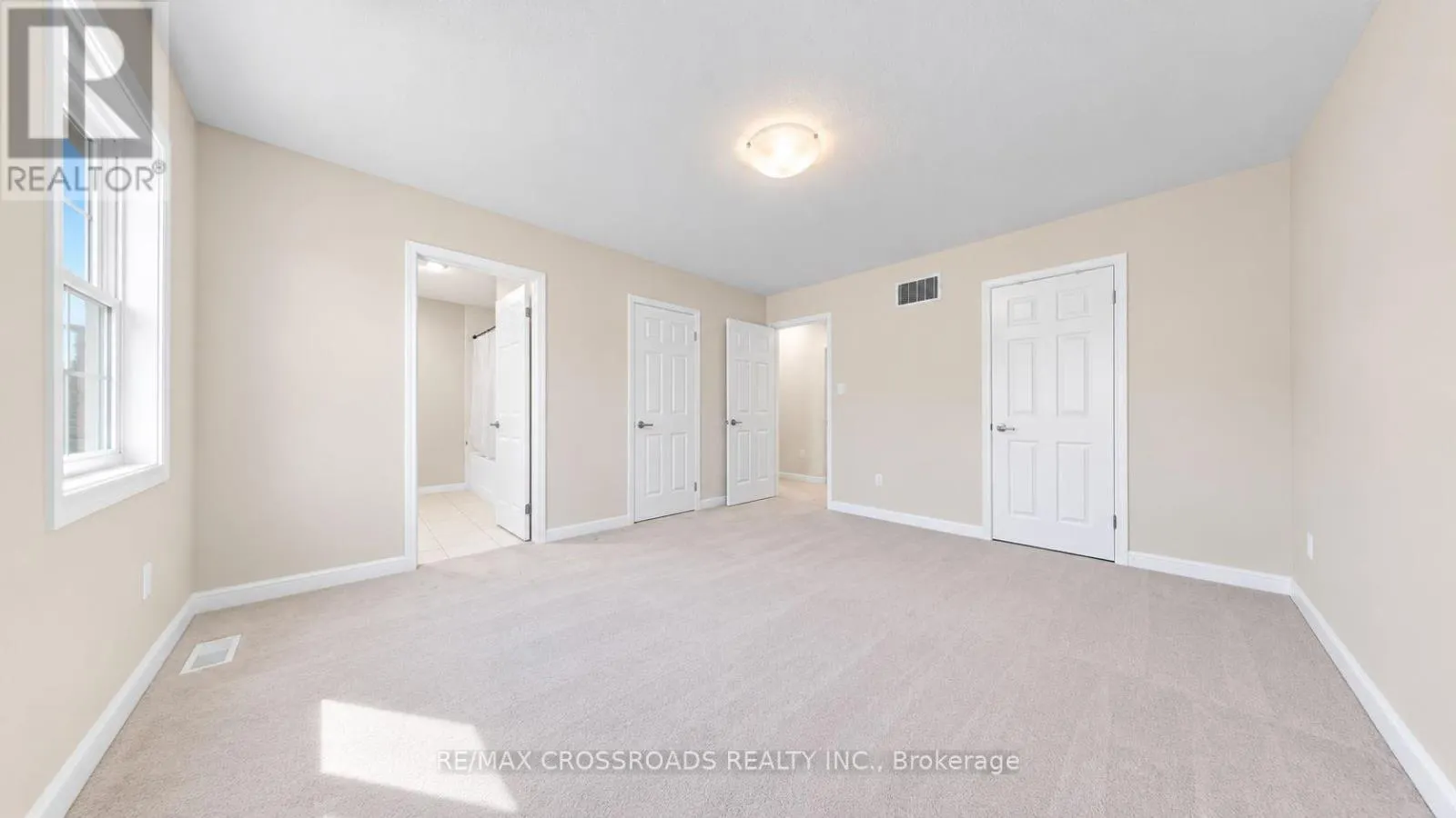1754 HAYDEN LANE