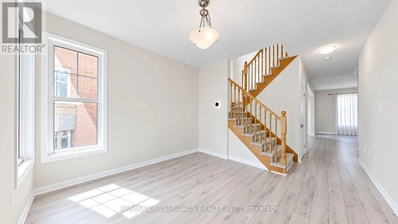 1754 HAYDEN LANE
