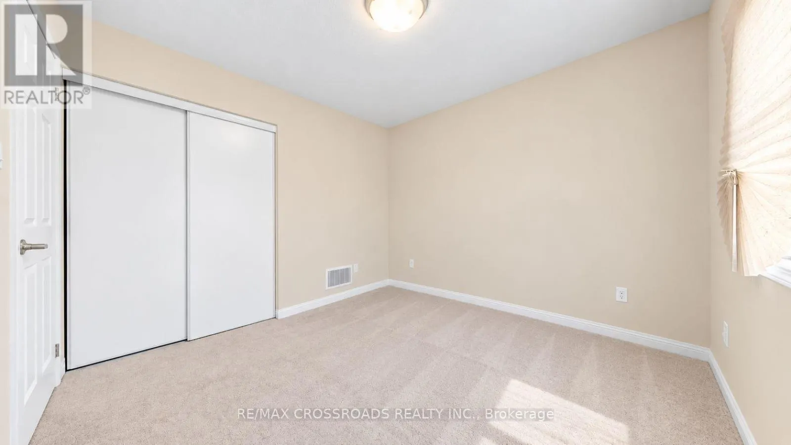 1754 HAYDEN LANE