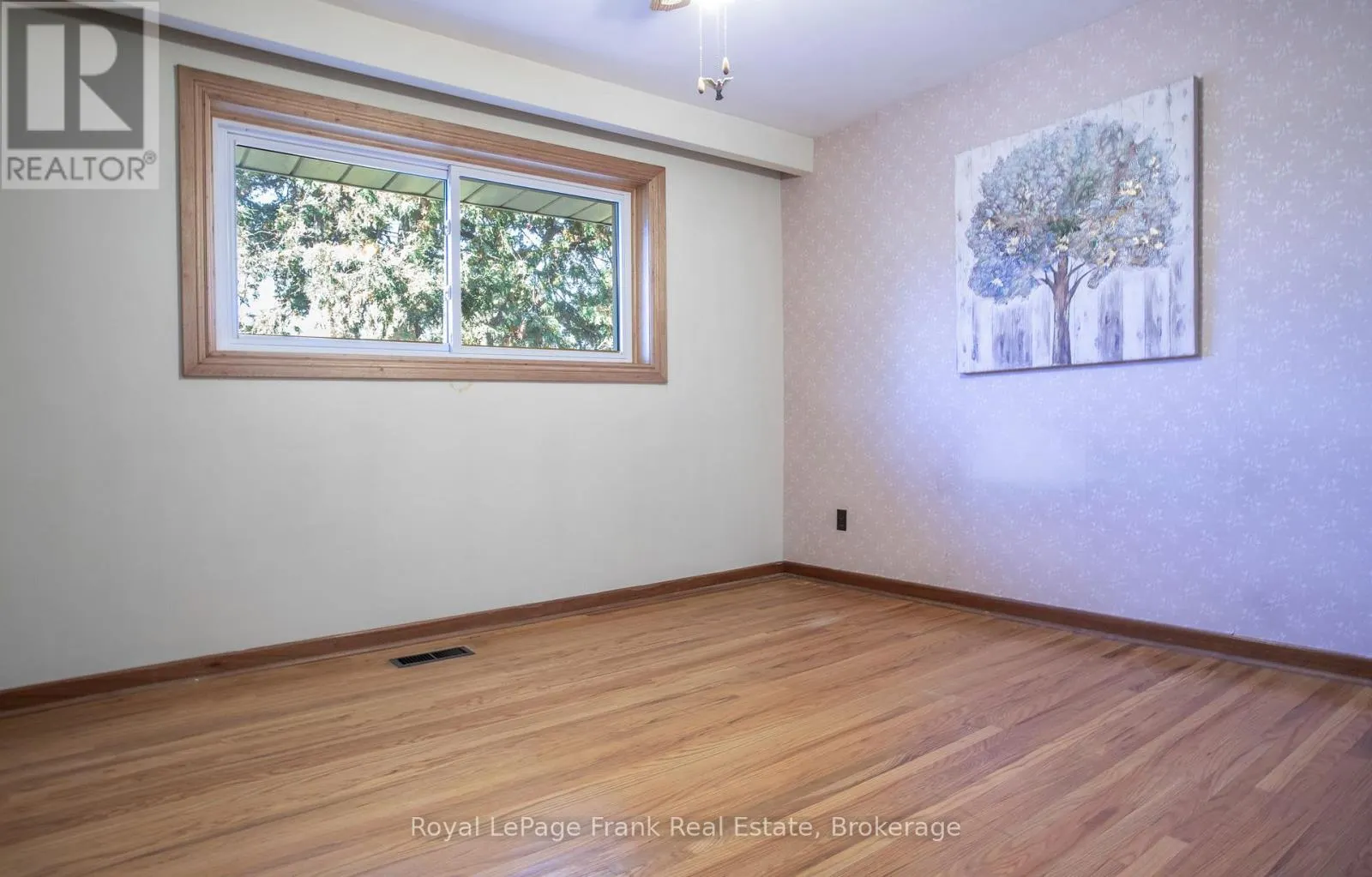 1014 MCCULLOUGH DRIVE