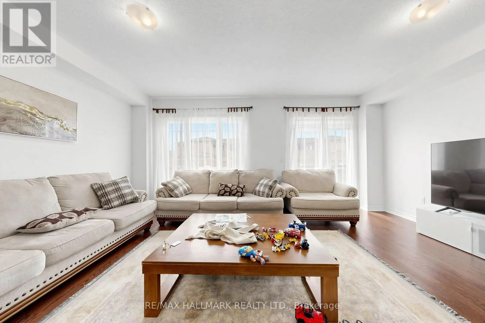 37 VELVET DRIVE