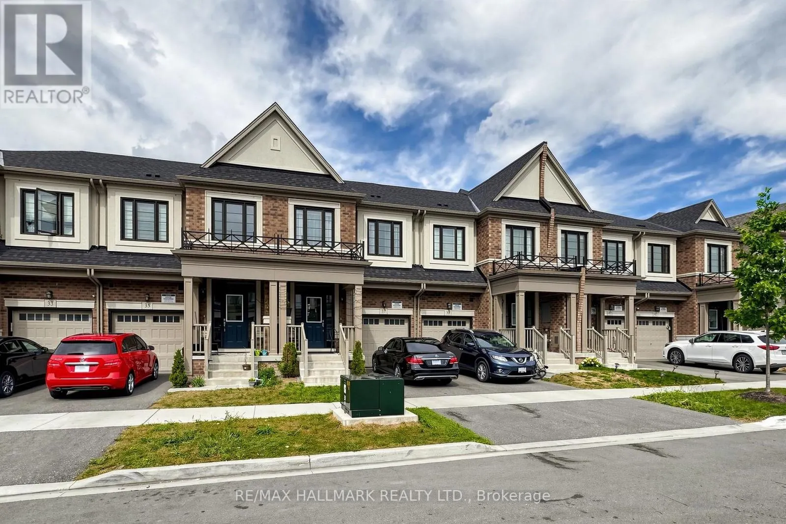37 VELVET DRIVE