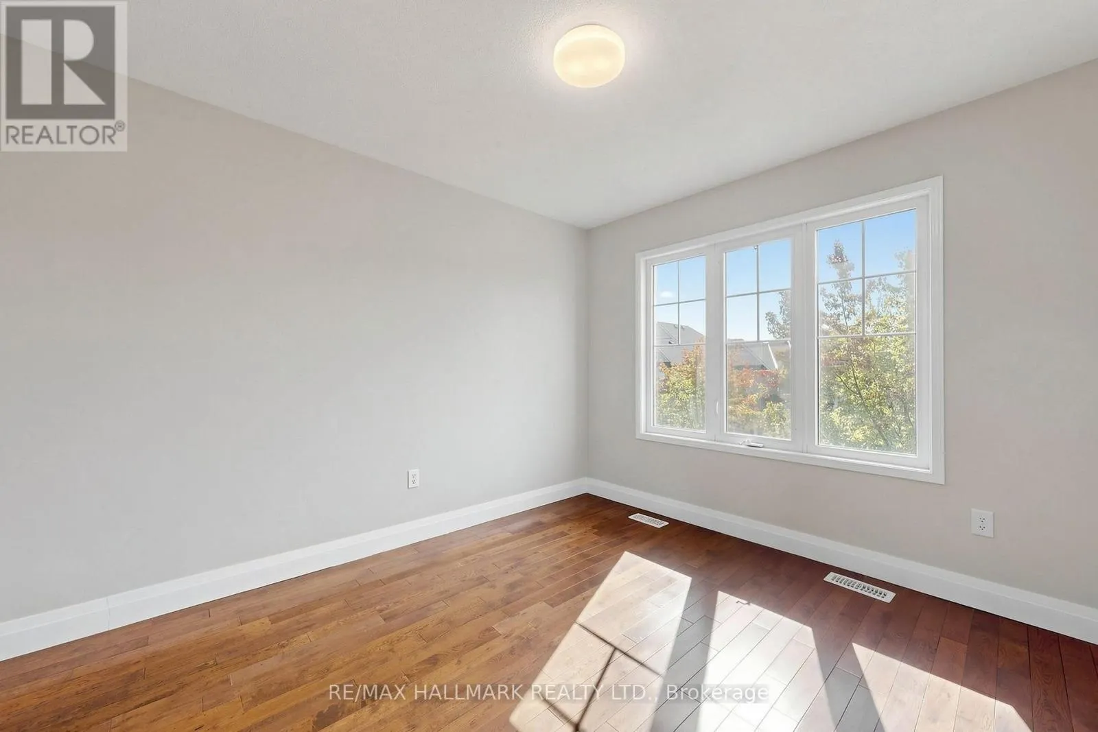 1140 BENEFORD ROAD