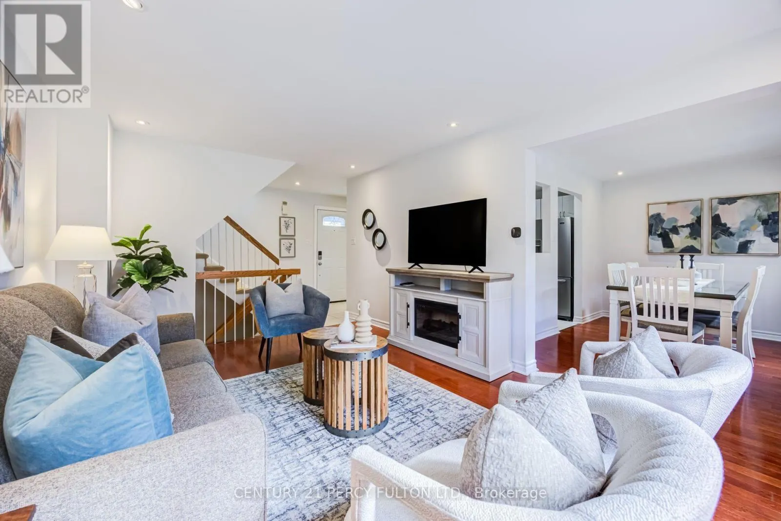 608 BECKWORTH SQUARE