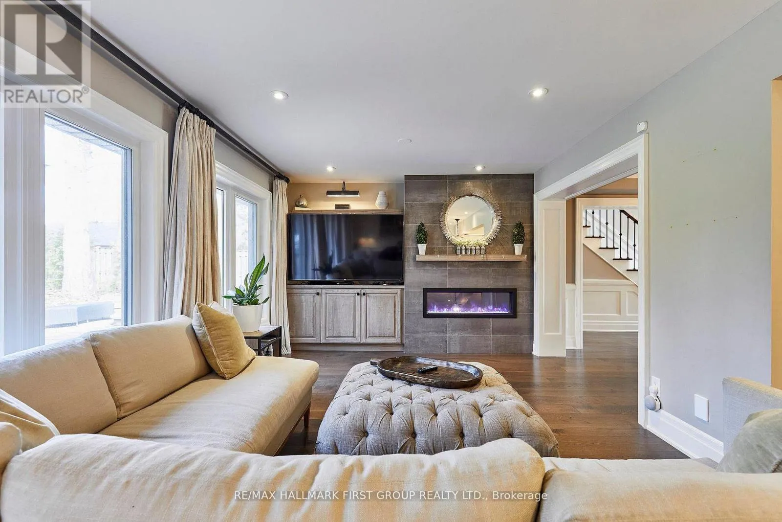 1434 ROUGEMOUNT DRIVE