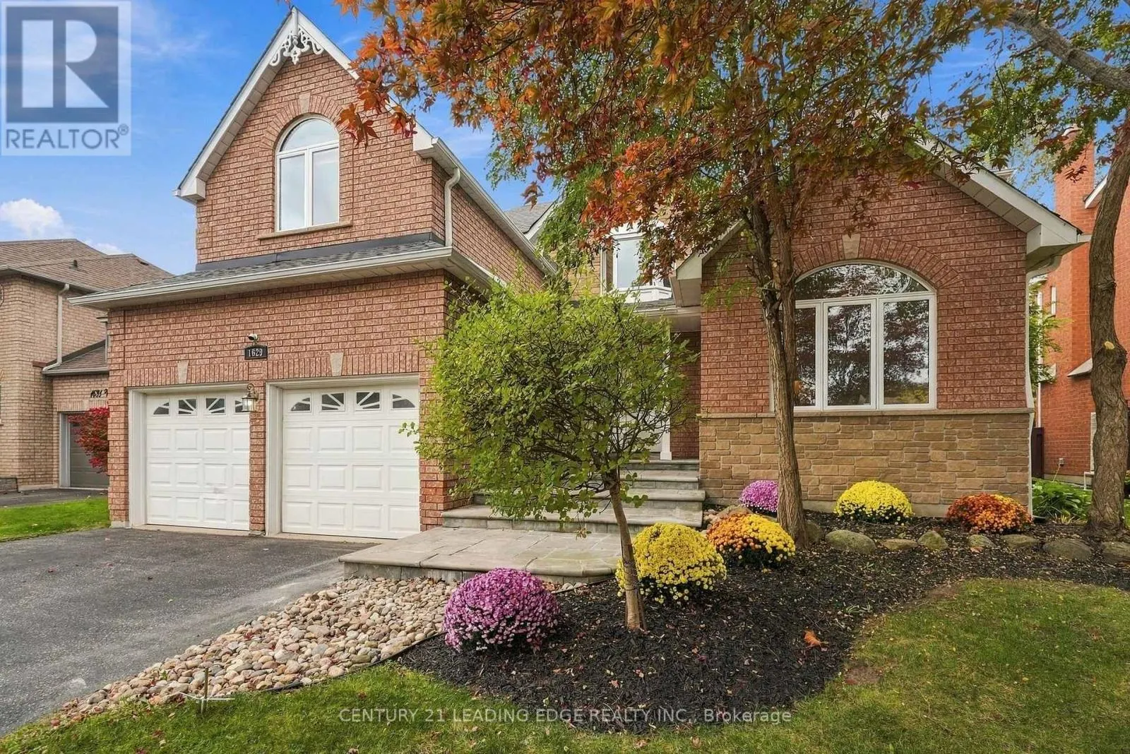 1629 VALLEY RIDGE CRESCENT