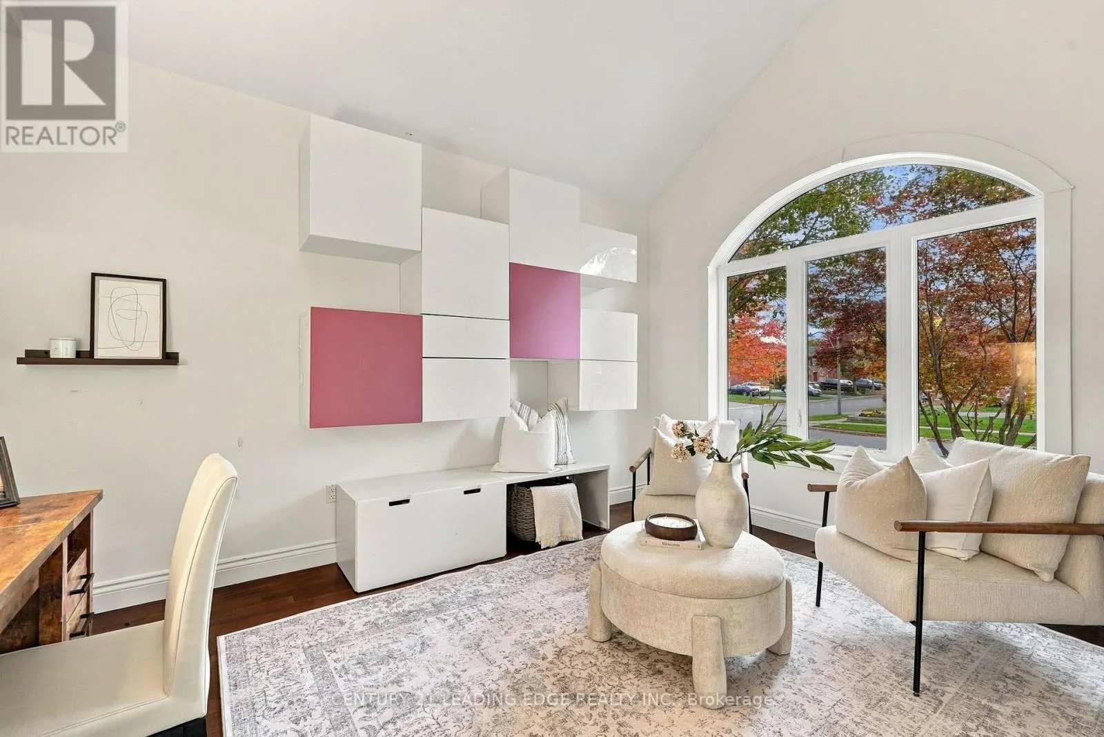 1629 VALLEY RIDGE CRESCENT