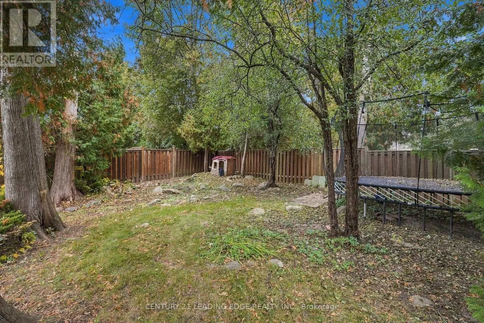 1629 VALLEY RIDGE CRESCENT