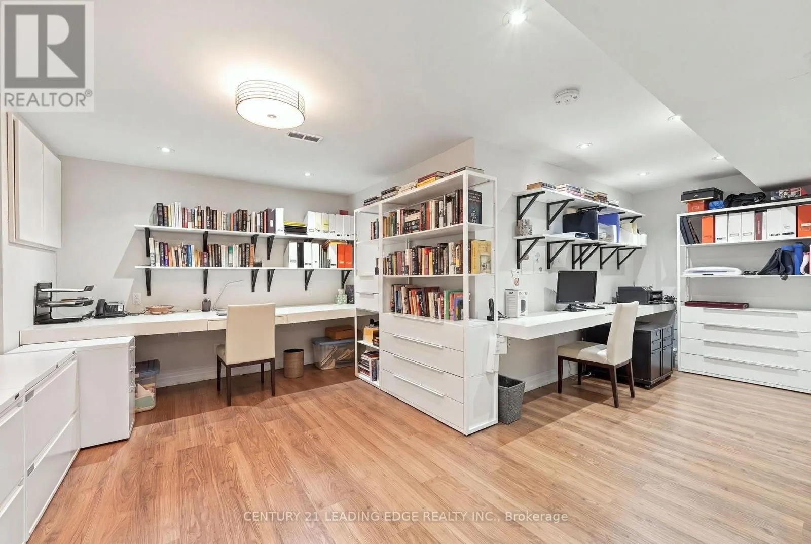 1629 VALLEY RIDGE CRESCENT