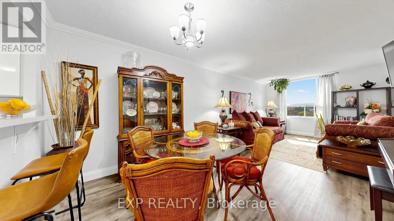 703 - 1655 PICKERING PARKWAY