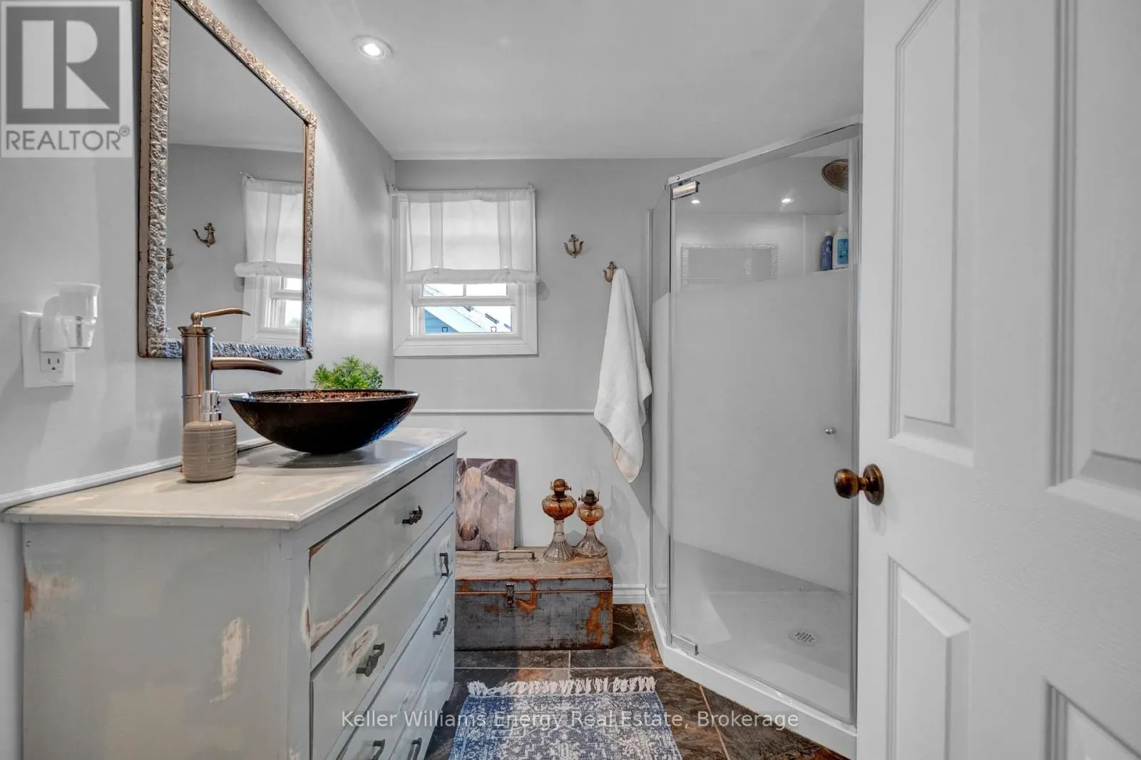 7483 BETHESDA ROAD