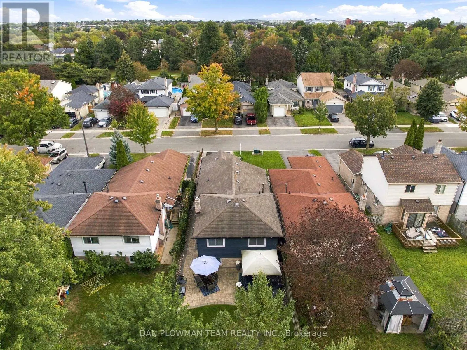 77 HIALEAH CRESCENT