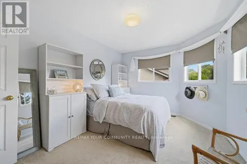 5 LOFTHOUSE DRIVE
