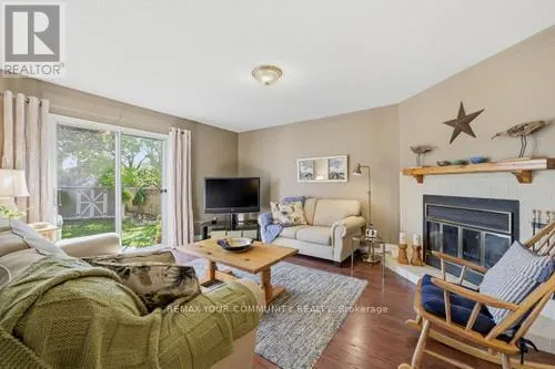 5 LOFTHOUSE DRIVE