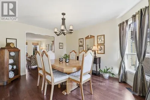 5 LOFTHOUSE DRIVE