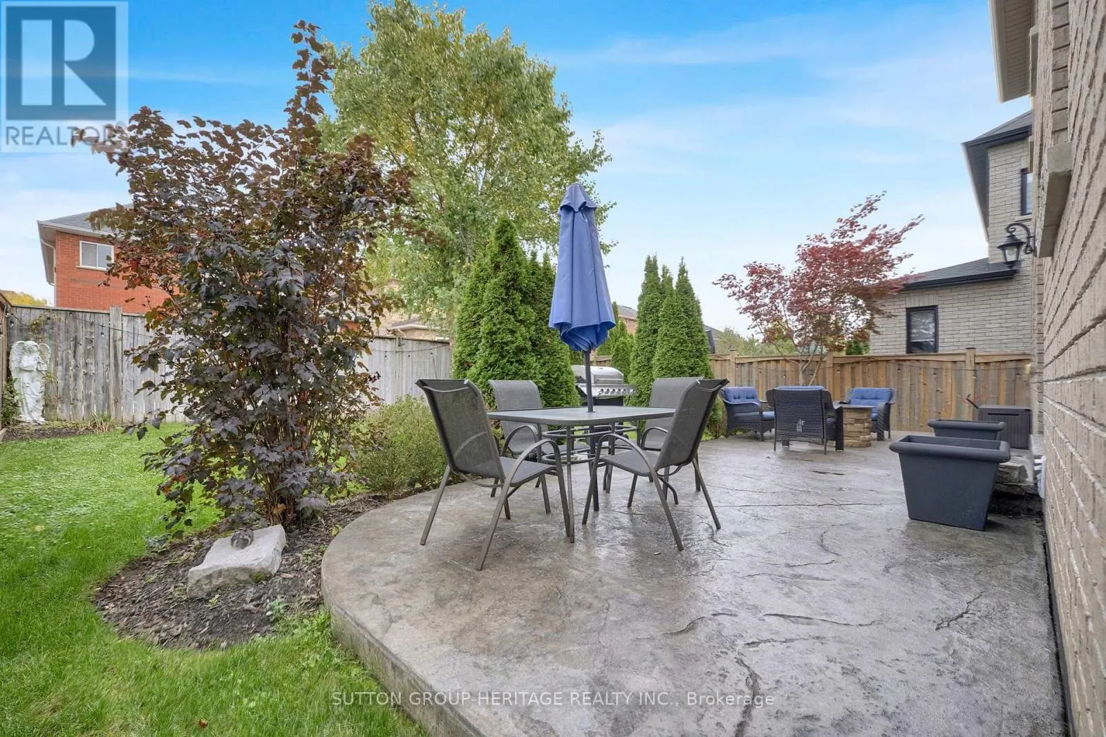 25 CHARTERHOUSE DRIVE
