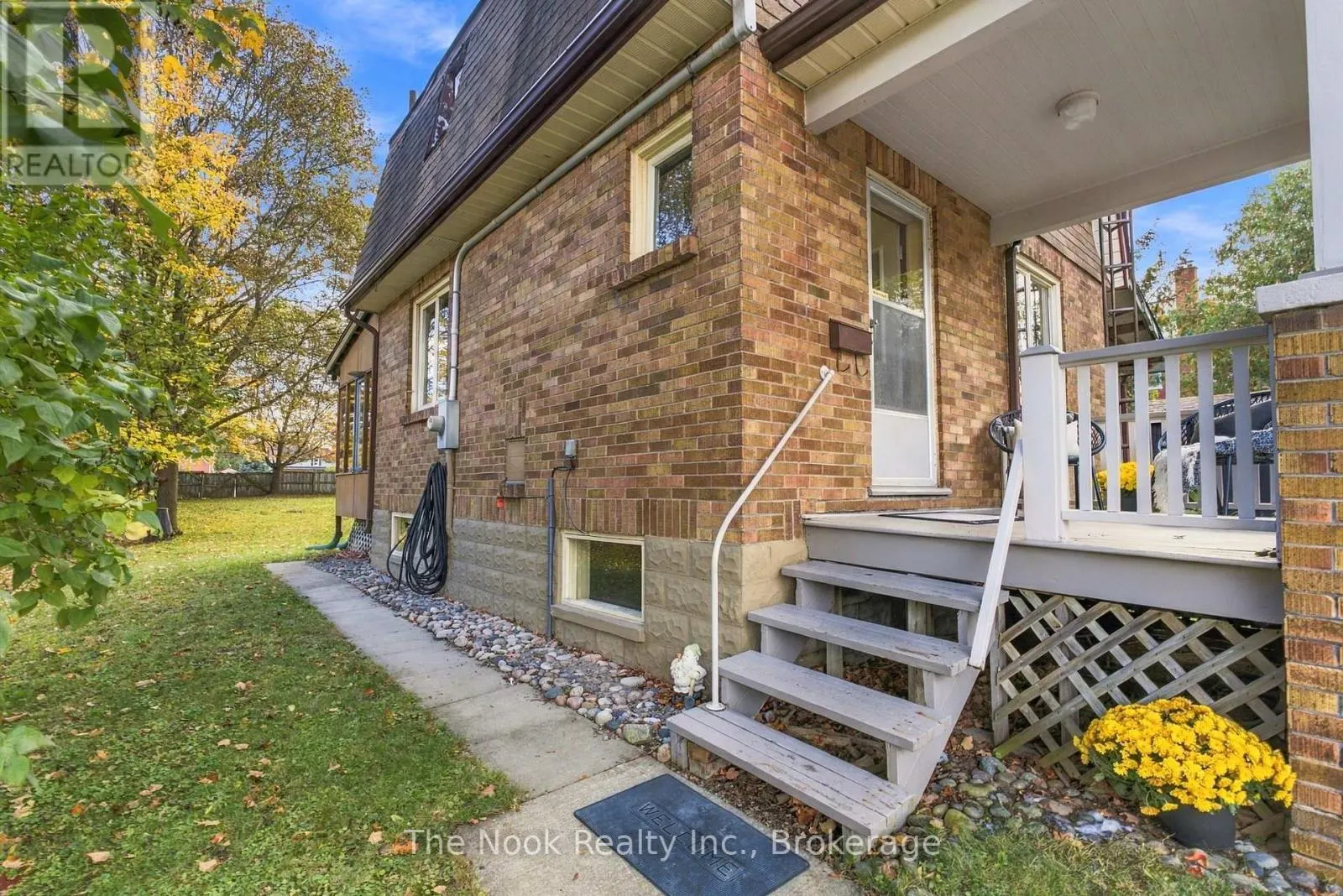 5 GRANTS LANE