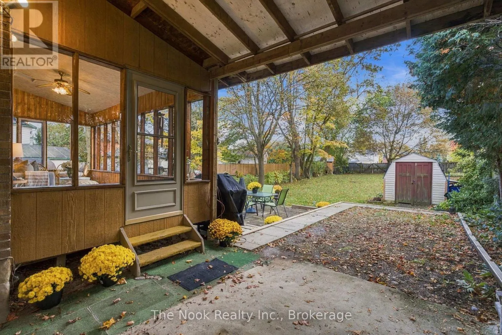 5 GRANTS LANE