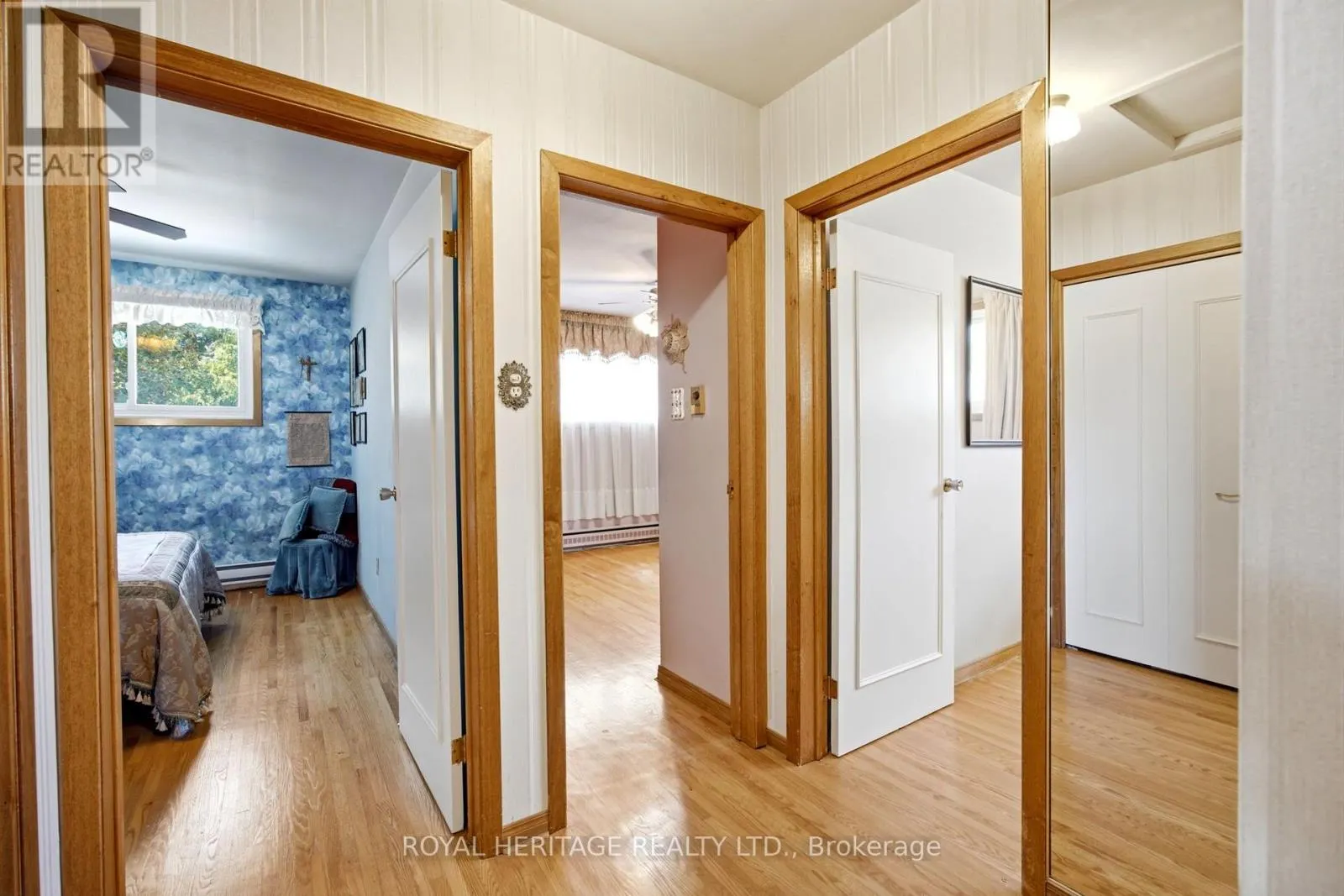 394 AMSTEL COURT