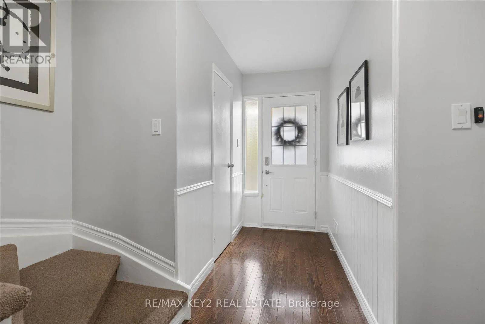 111 - 1975 ROSEFIELD ROAD