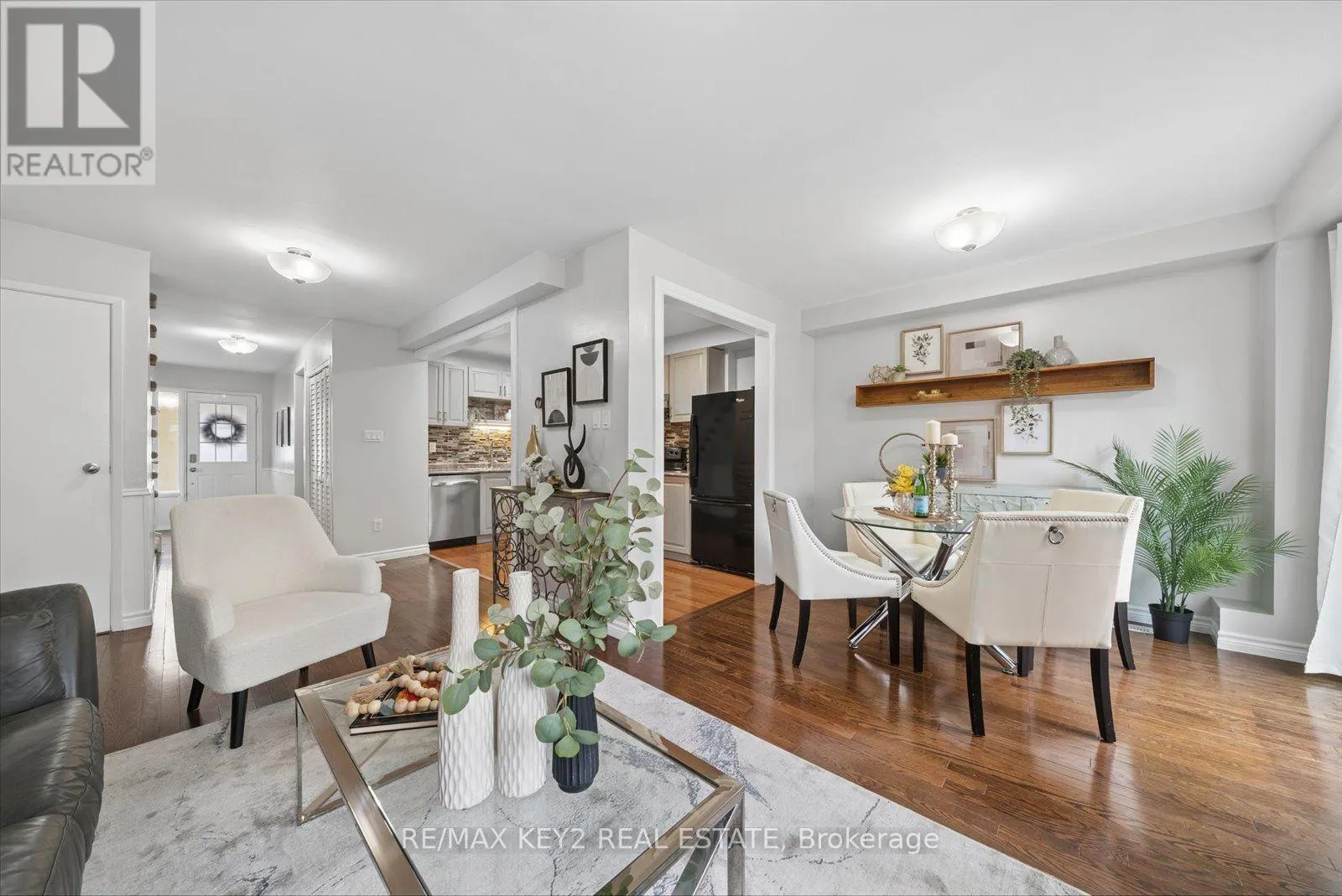 111 - 1975 ROSEFIELD ROAD