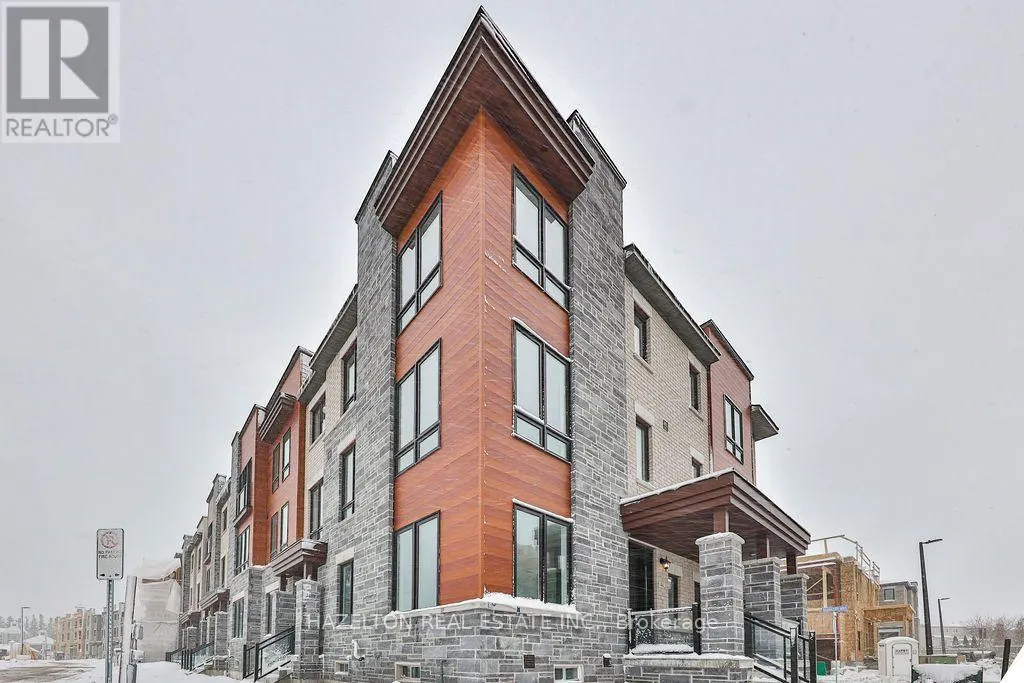 44 DOCKSIDE WAY
