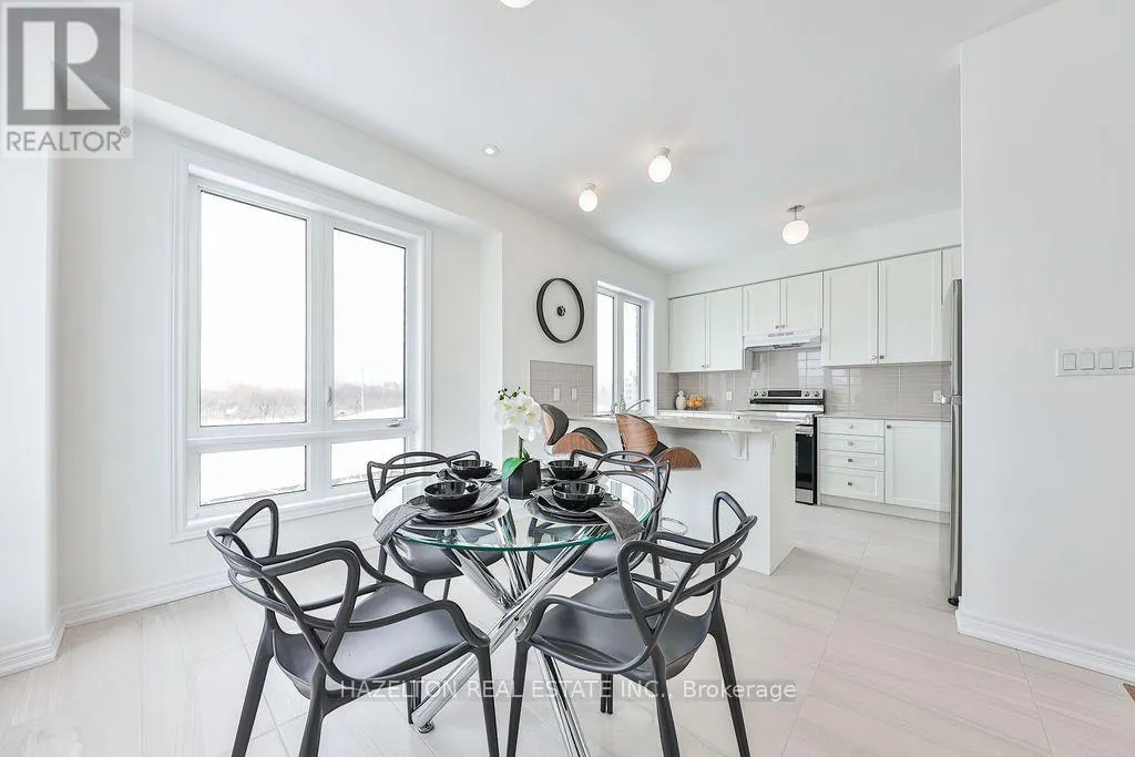 44 DOCKSIDE WAY