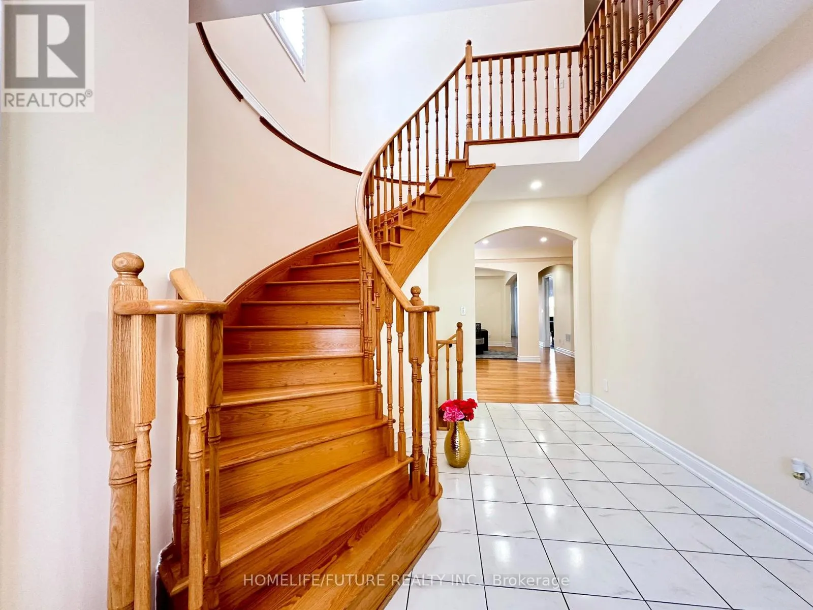 983 WRENWOOD DRIVE