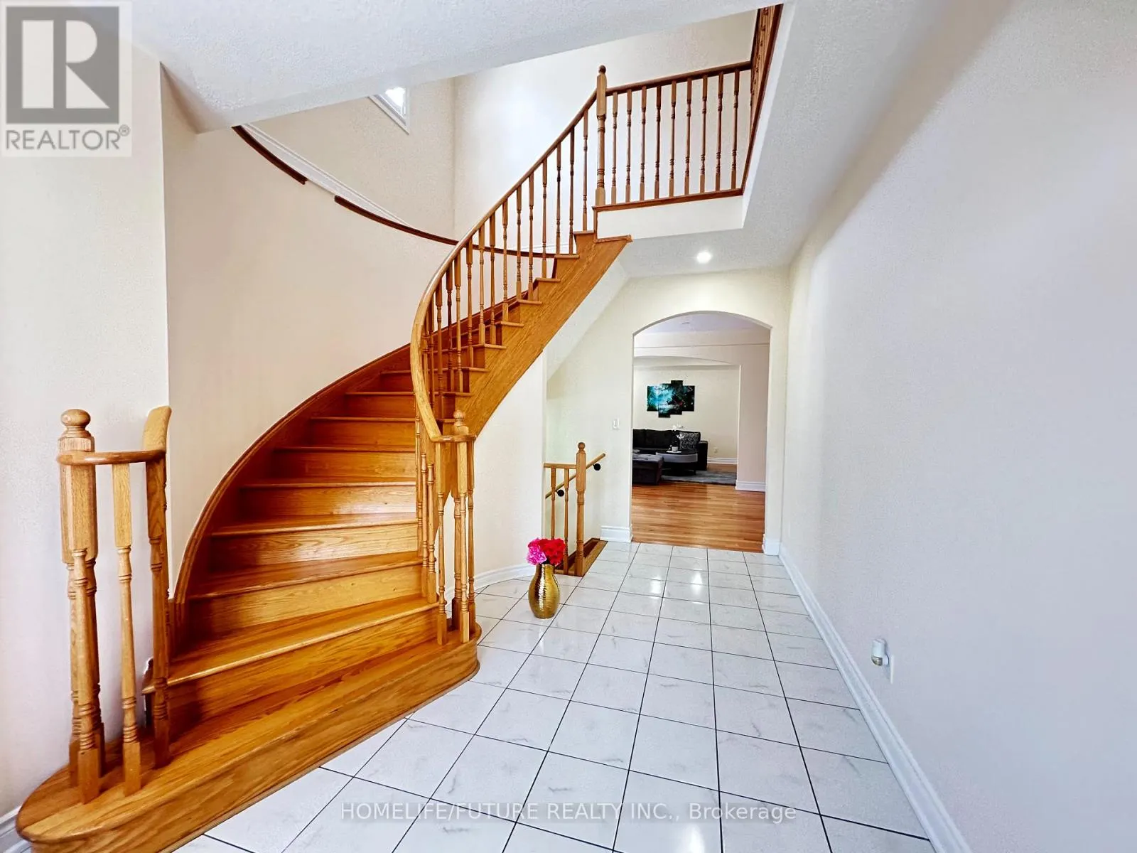 983 WRENWOOD DRIVE