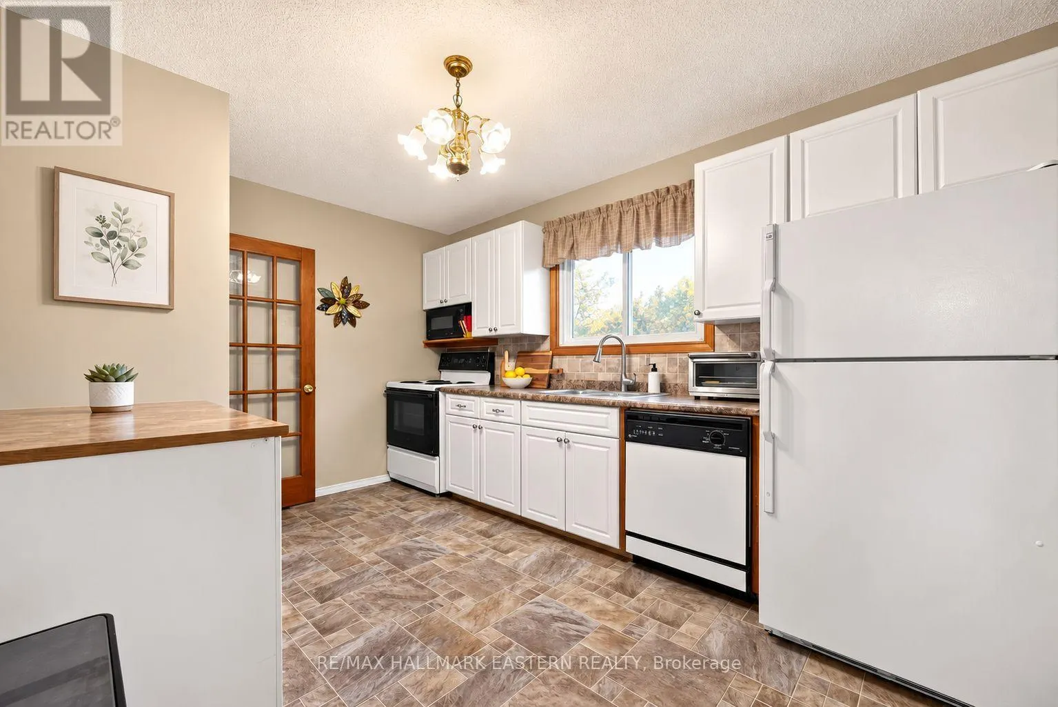 844 FLORELL DRIVE
