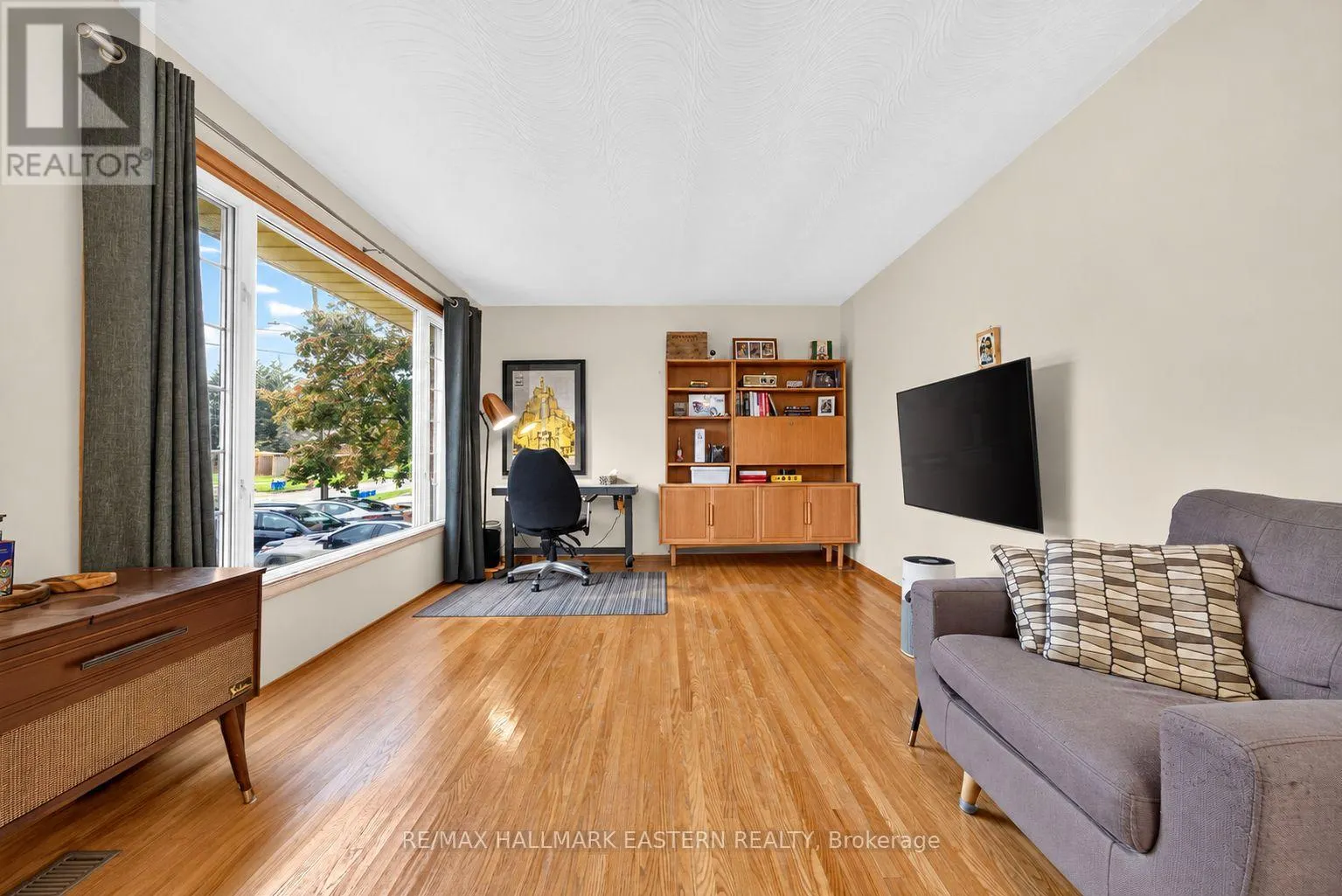 844 FLORELL DRIVE