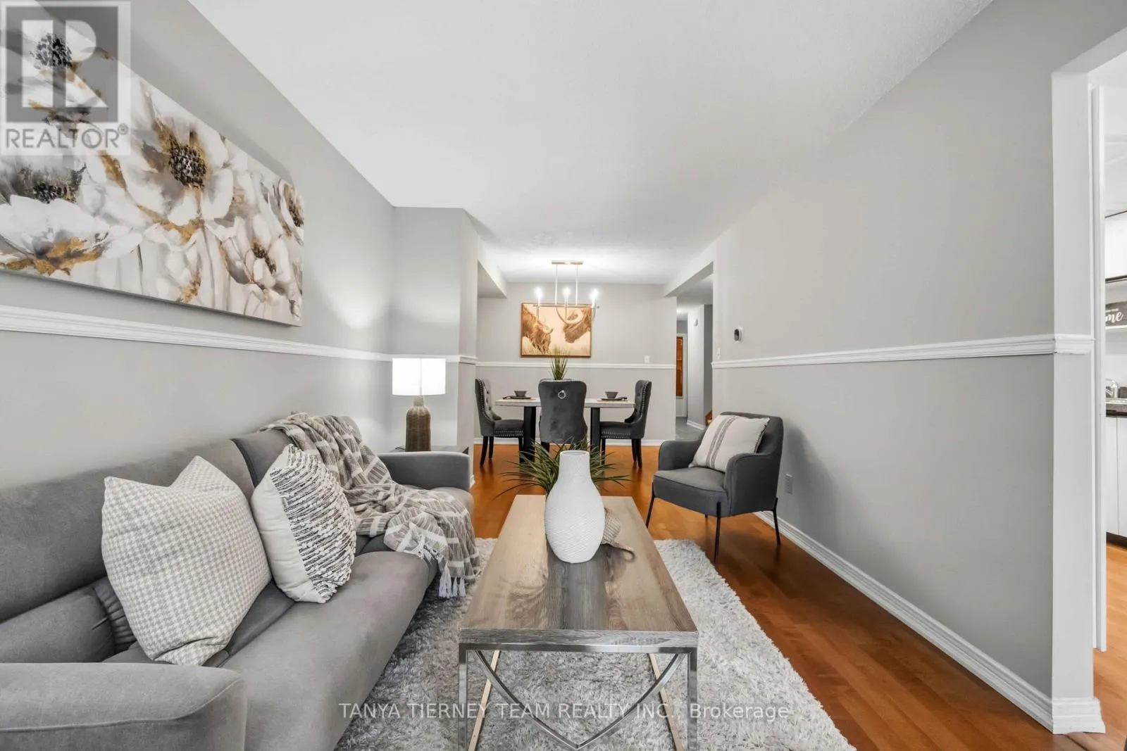 32 - 1330 TROWBRIDGE DRIVE