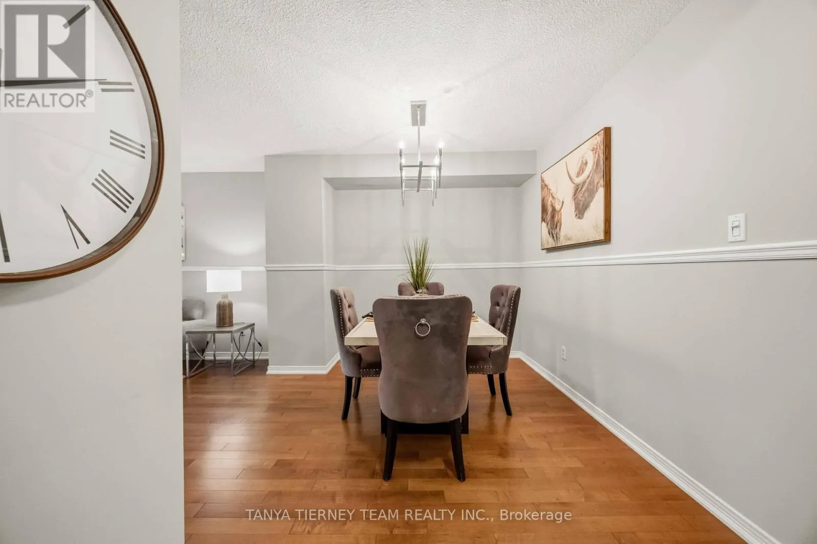 32 - 1330 TROWBRIDGE DRIVE