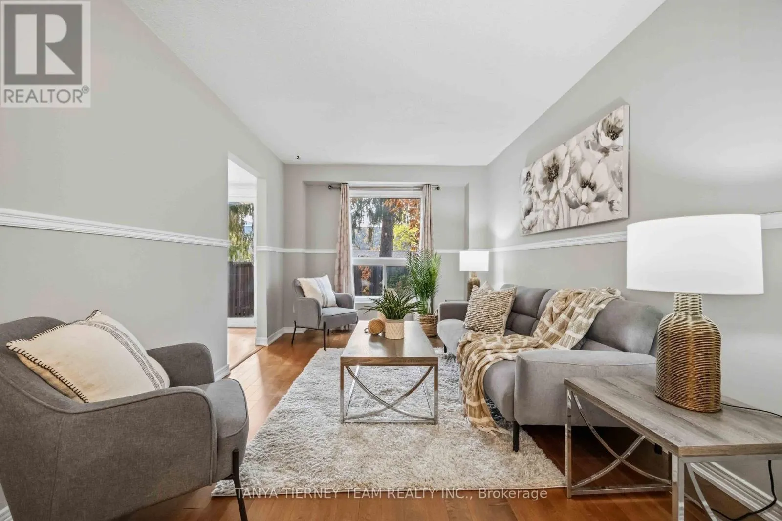 32 - 1330 TROWBRIDGE DRIVE