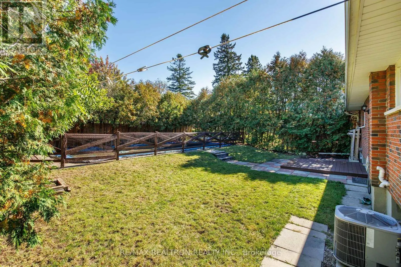 21 ATHABASCA STREET