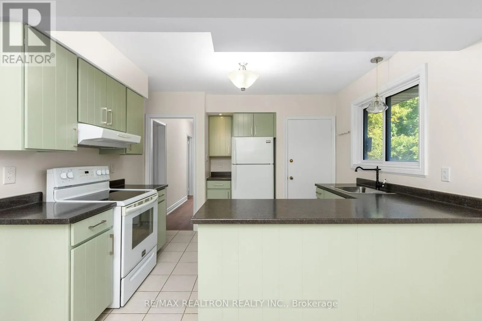 21 ATHABASCA STREET