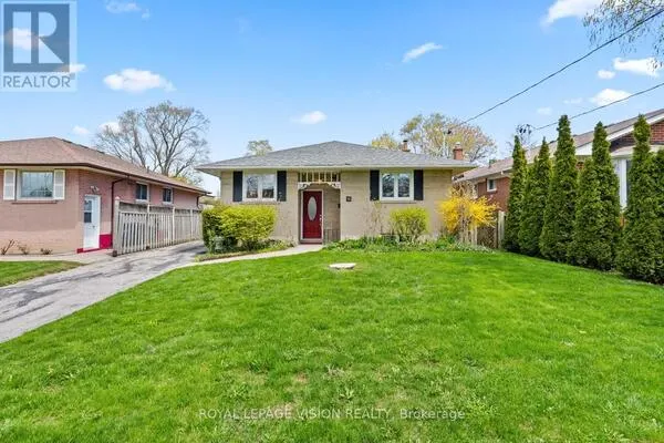 6 MACDUFF CRESCENT