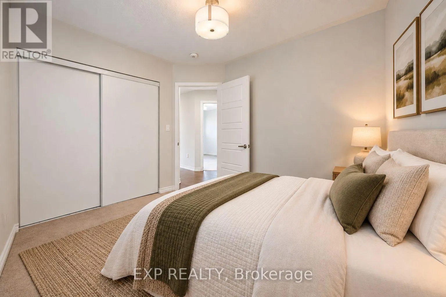 1044 CAMEO STREET