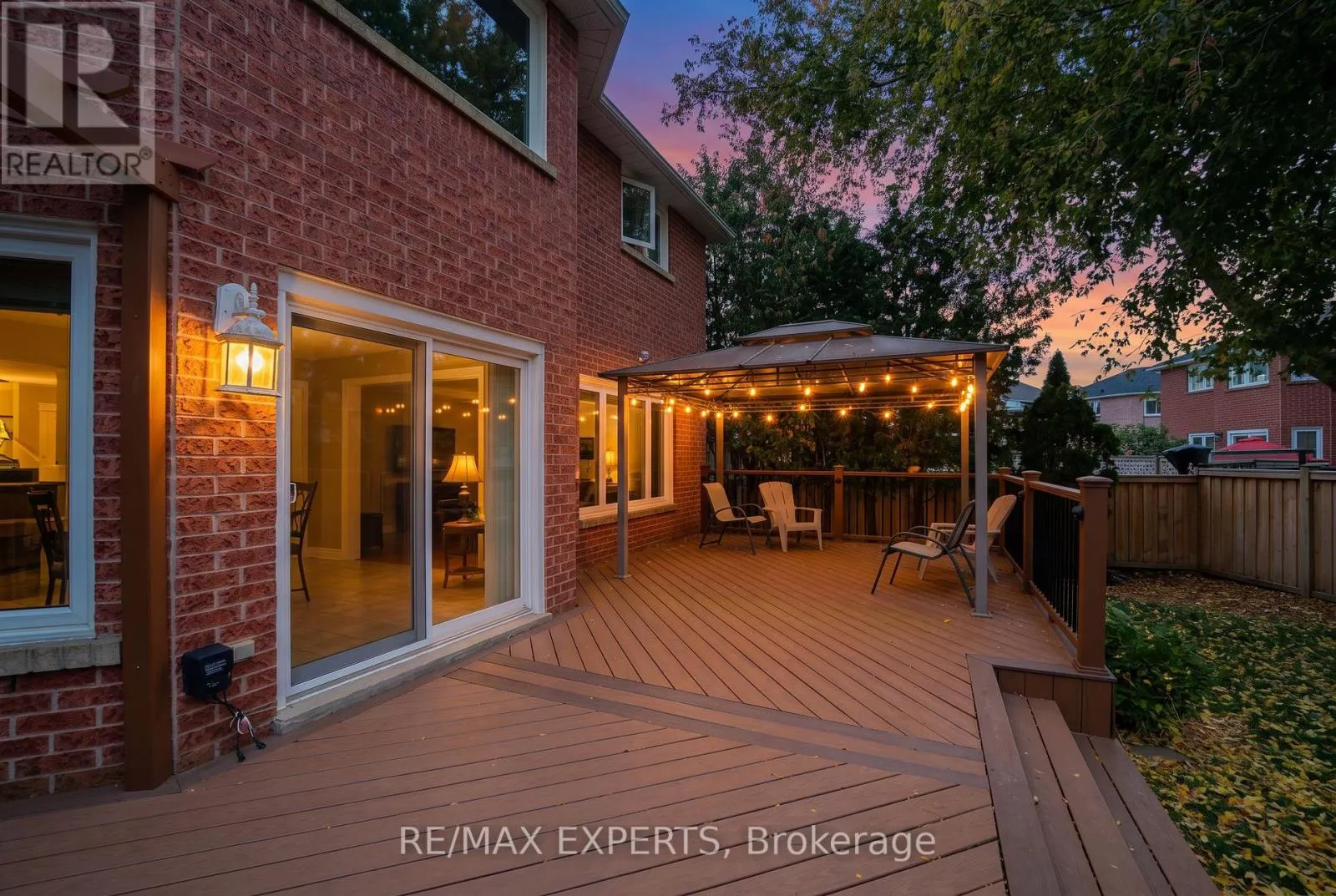 231 MOSSBROOK SQUARE