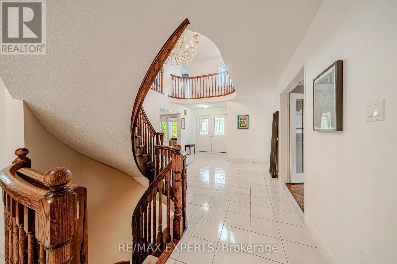 231 MOSSBROOK SQUARE