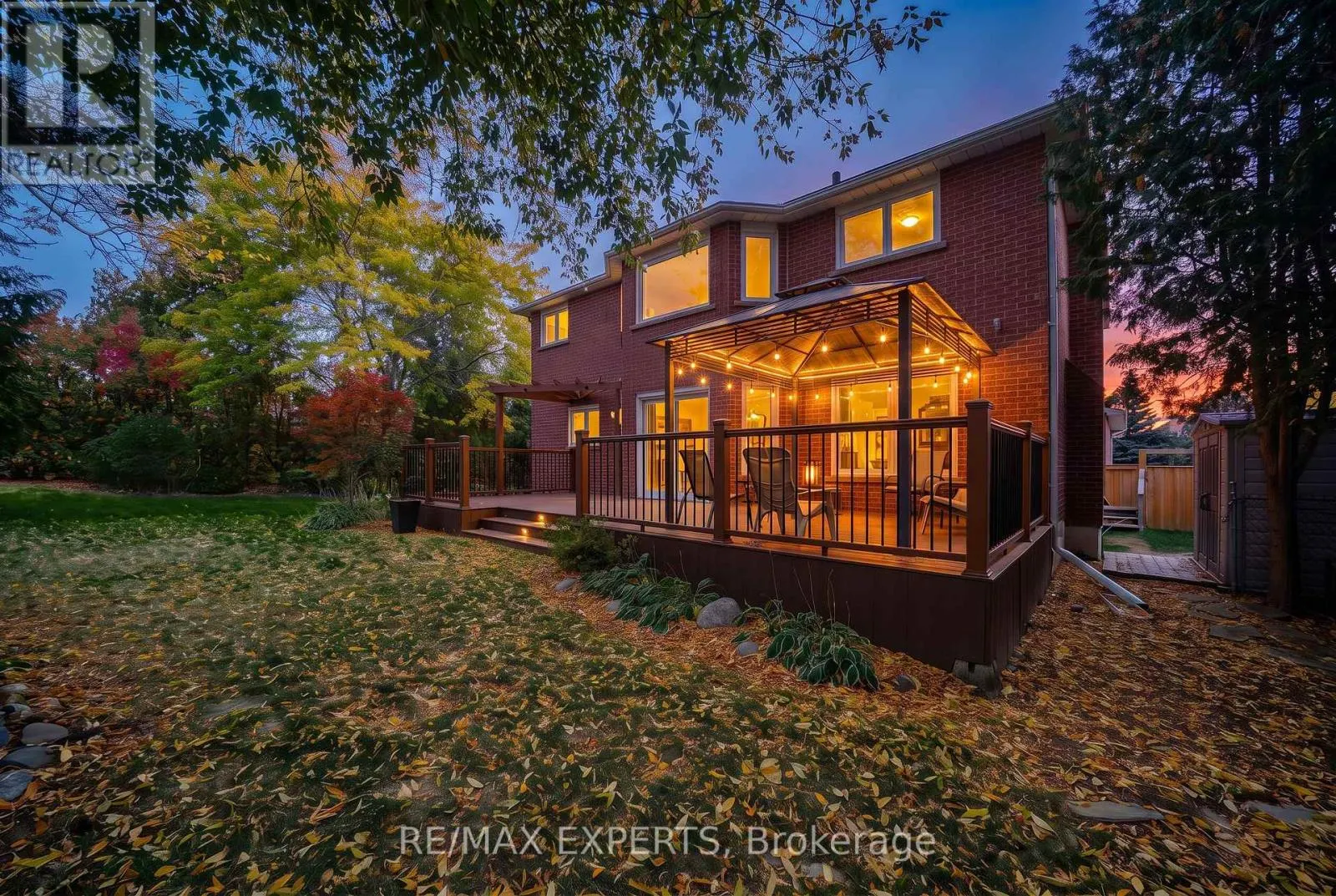 231 MOSSBROOK SQUARE