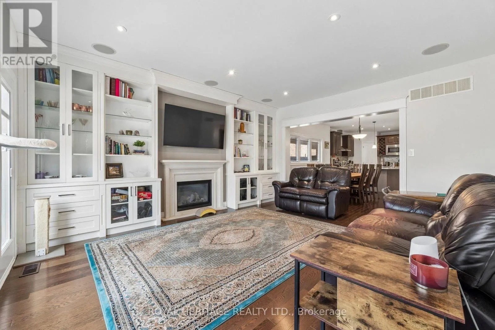 51 GLORIA CRESCENT