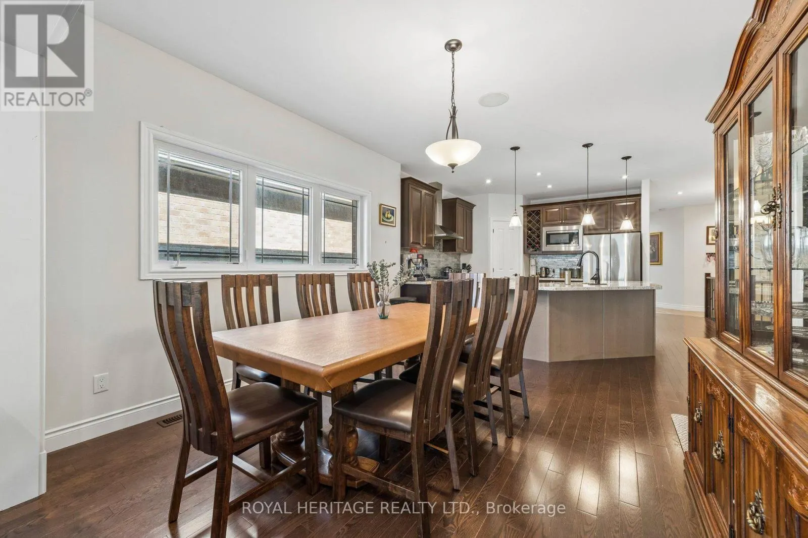 51 GLORIA CRESCENT