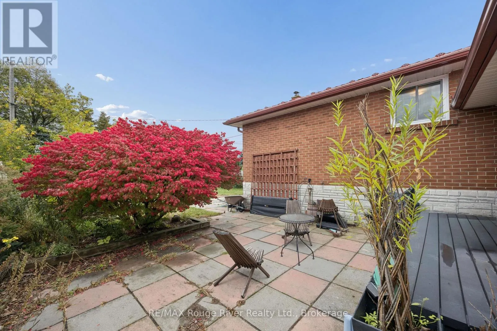 3 HEATHERWOOD ROAD